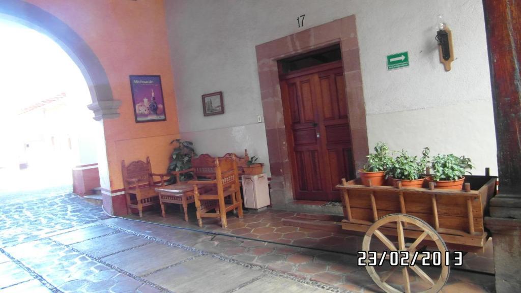 Hotel Concordia Пацкуаро Экстерьер фото