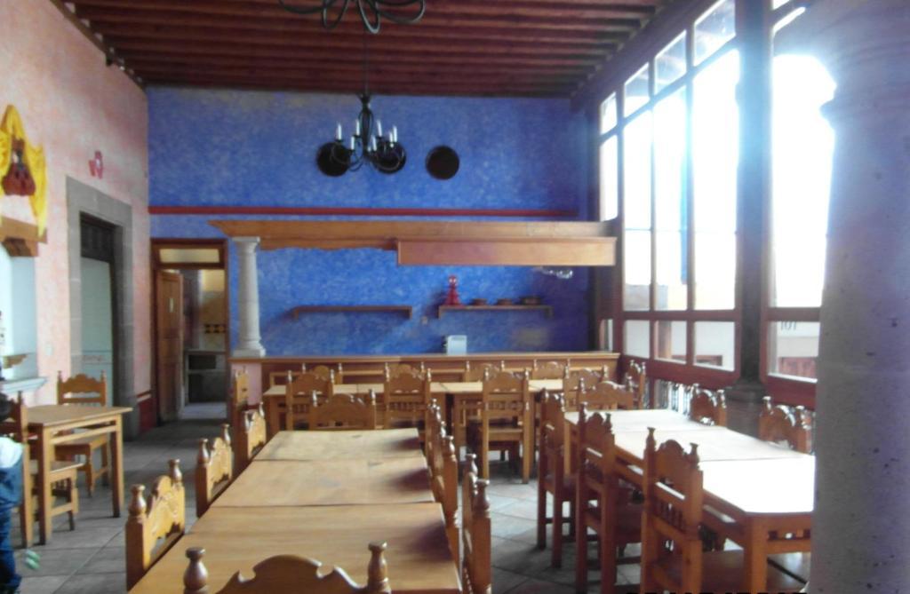 Hotel Concordia Пацкуаро Экстерьер фото