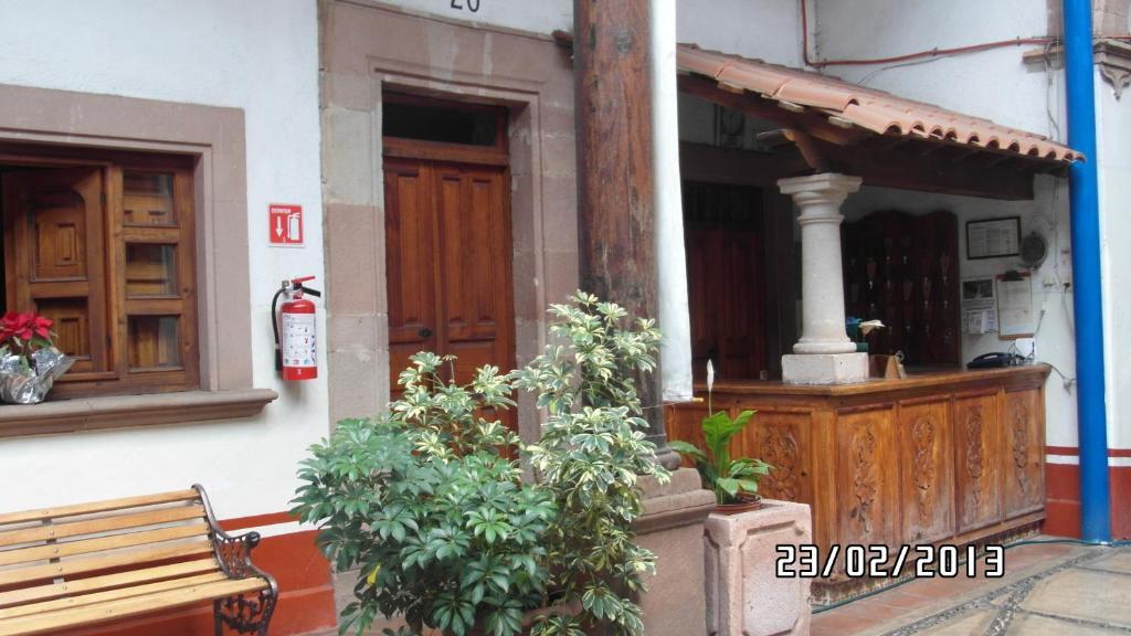 Hotel Concordia Пацкуаро Экстерьер фото