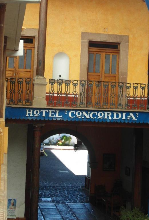 Hotel Concordia Пацкуаро Экстерьер фото